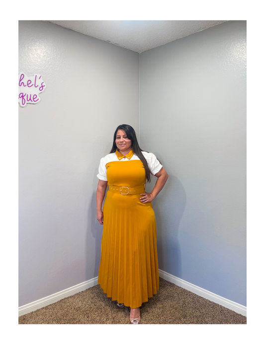 Vestido Plisado Color mostaza.