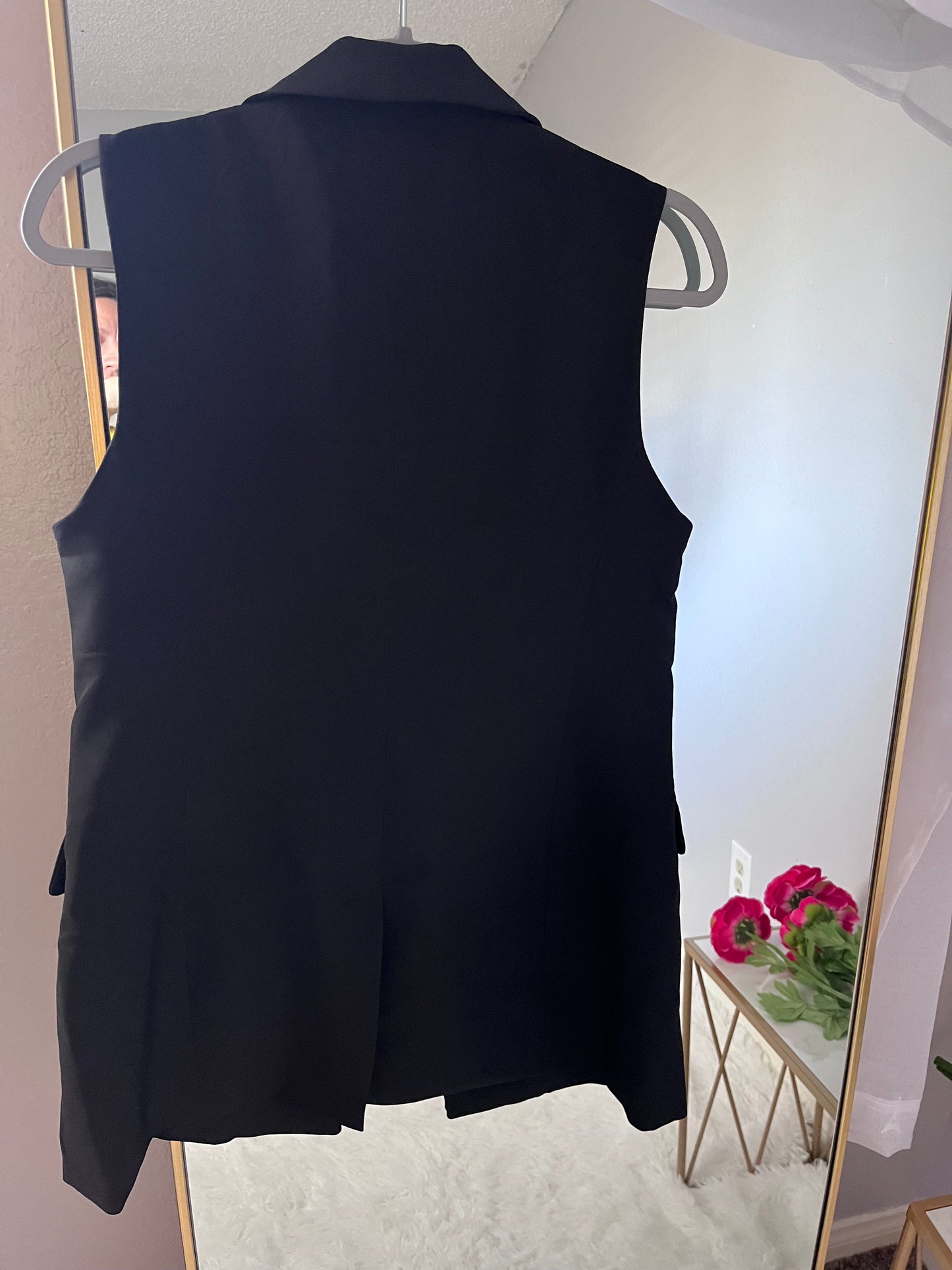 BLACK BLAZER